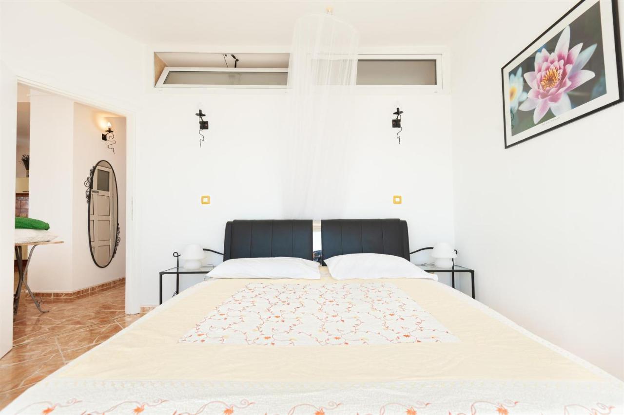 Apartments Gordana ล็อควา โรโกซนิตซา ภายนอก รูปภาพ
