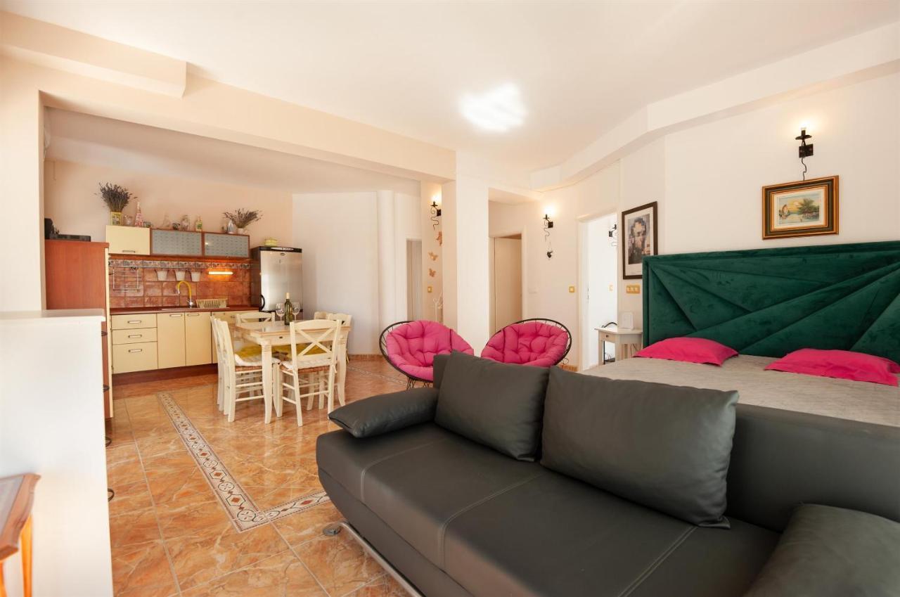 Apartments Gordana ล็อควา โรโกซนิตซา ภายนอก รูปภาพ